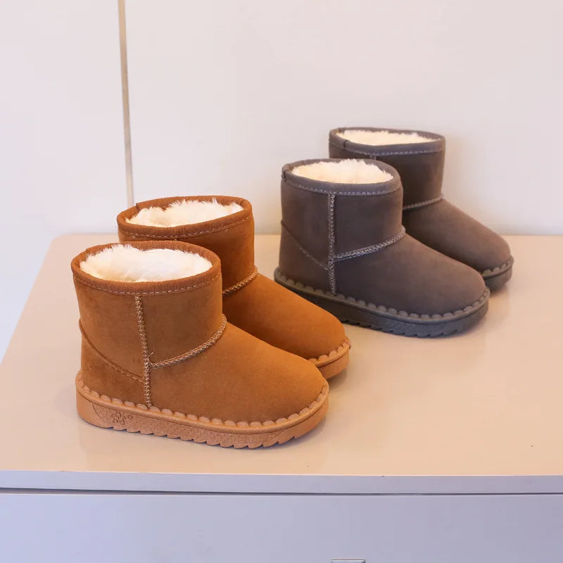 Children's suede snow boots