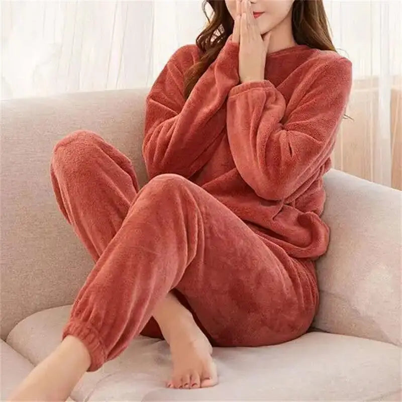 Women Velvet Sweatsuit